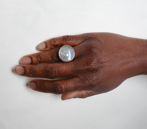 ECLIPSE Ring / Sterling Silver + Blister Pearl