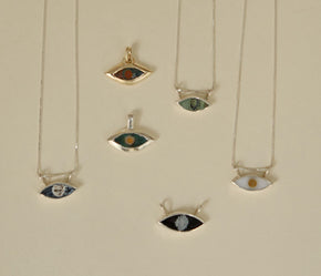 The Seeing Stone Necklace / Polka Dot Agate