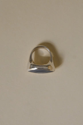 The Seeing Stone Ring / Grey Chalcedony, Size 7